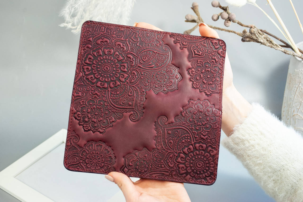 Women's Burgundy Leather Wallet with "Blooming Garden" Embossing