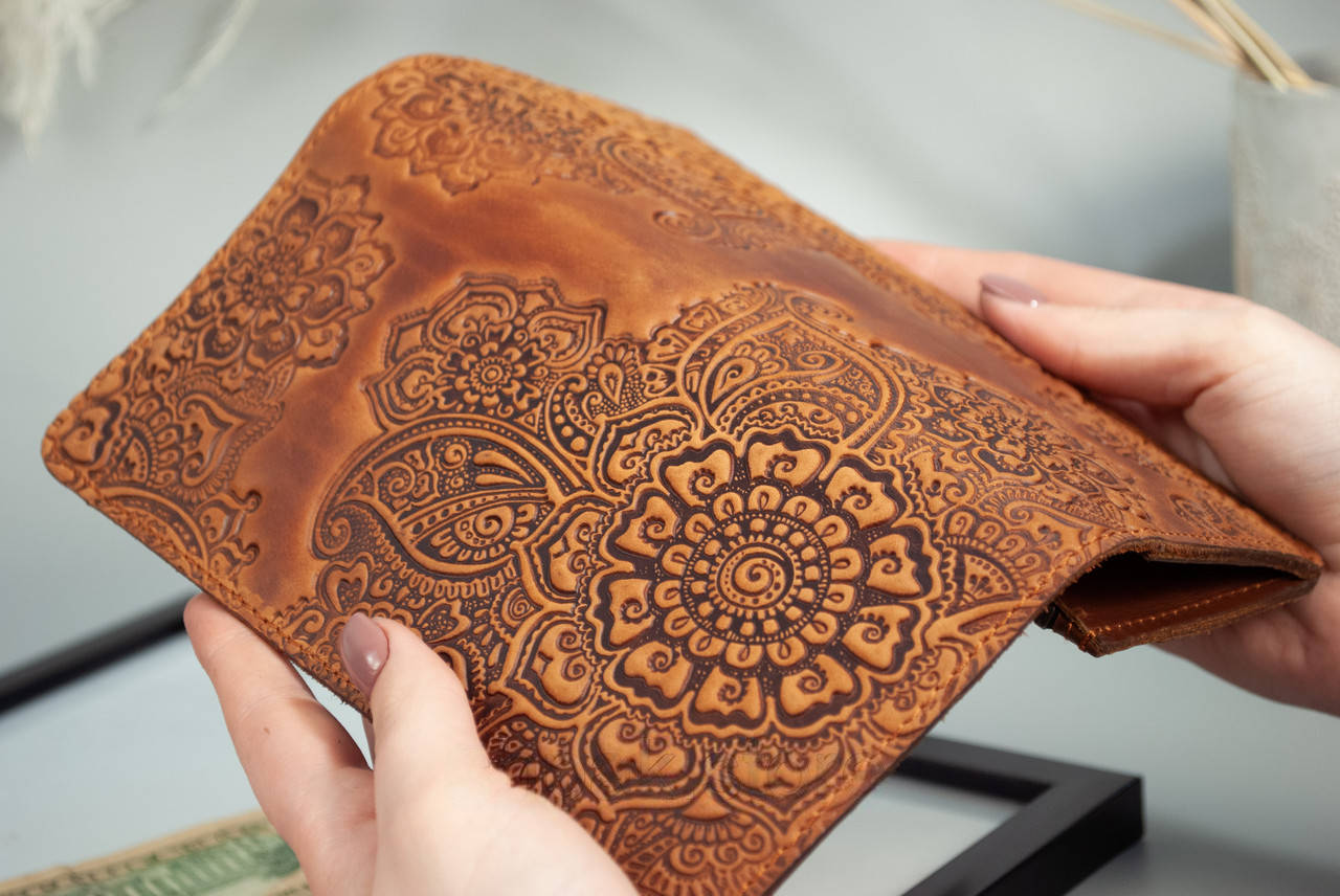 Women’s Long Leather Wallet in Rust Brown with "Blooming Garden" Embossing