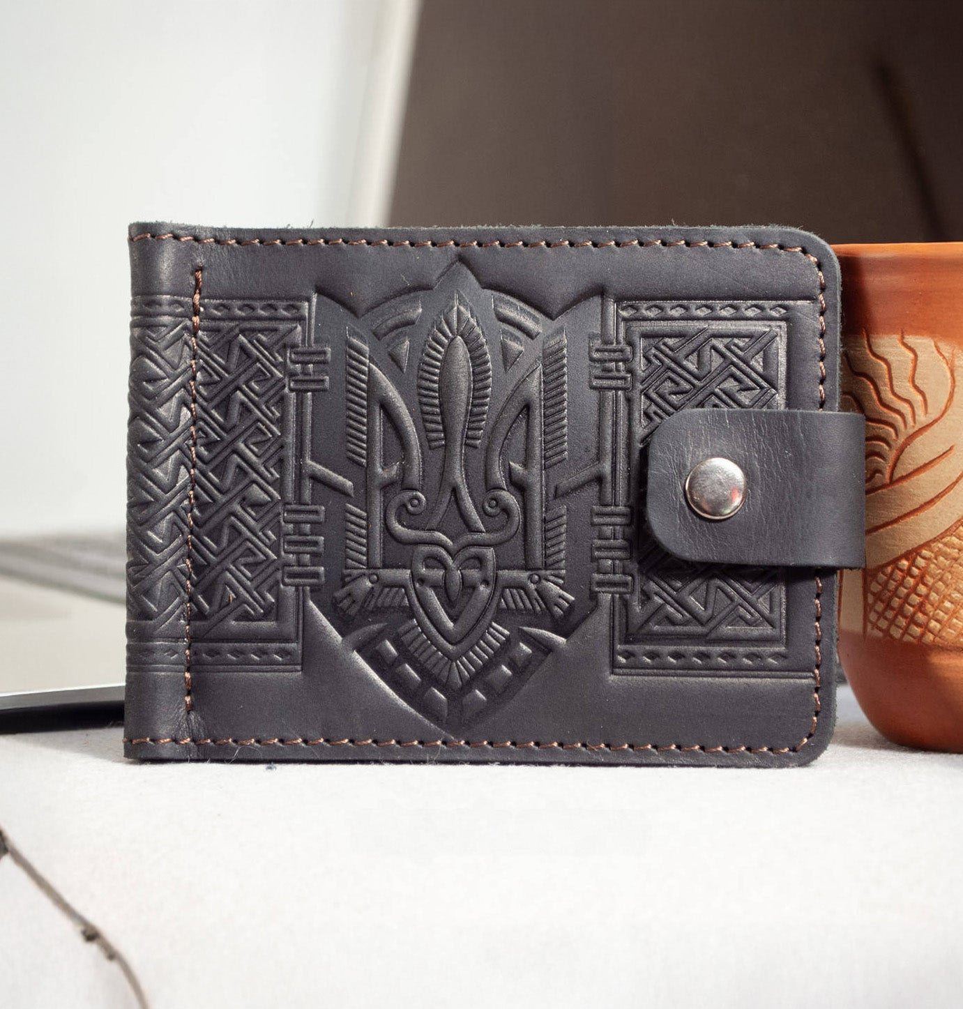 Black Leather Money Clip with Coin Pocket – Embossed Ukrainian Trident