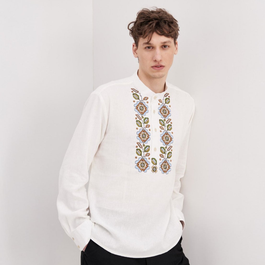 Men's Embroidered Shirt (Vyshyvanka) "Makar"