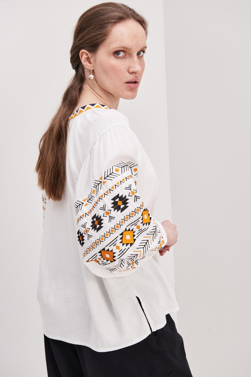 Women's Embroidered Blouse (Vyshyvanka) "Daniella"