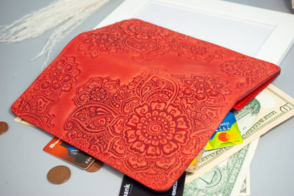 Women's Long Leather Wallet with Embossed "Flower Garden" Pattern - Red