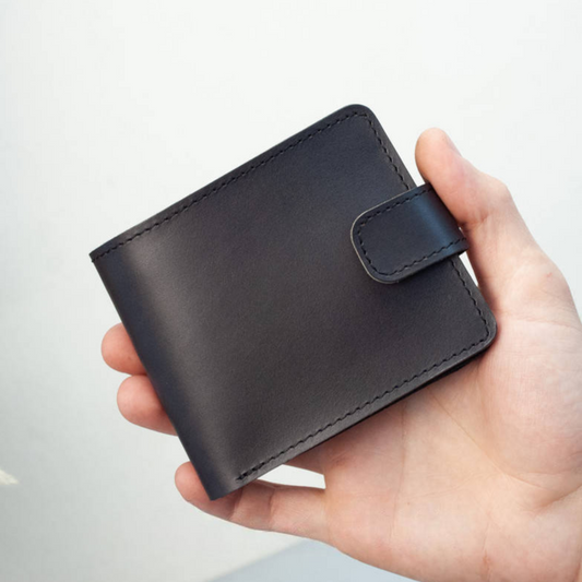 Men’s Black Leather Wallet – Classic Design