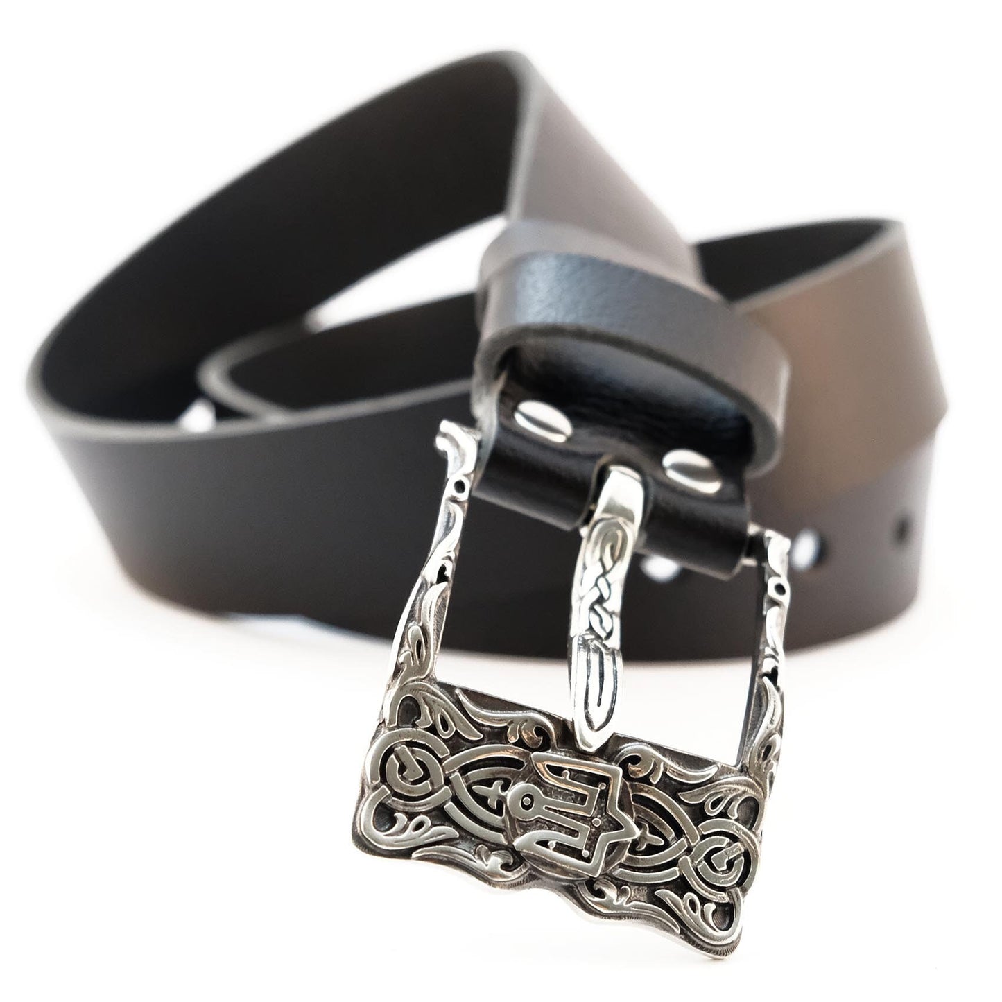 Leather Belt with Classic Nickel Silver Buckle "Knyazhy"