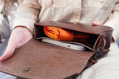 Handcrafted "Leaf" Shoulder Bag with Hand-Painted Italian Leather - Chestnut Brown