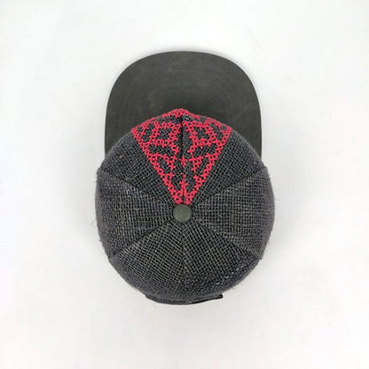 Snapback Cap with Embroidered Vyshyvanka Pattern (Gray)