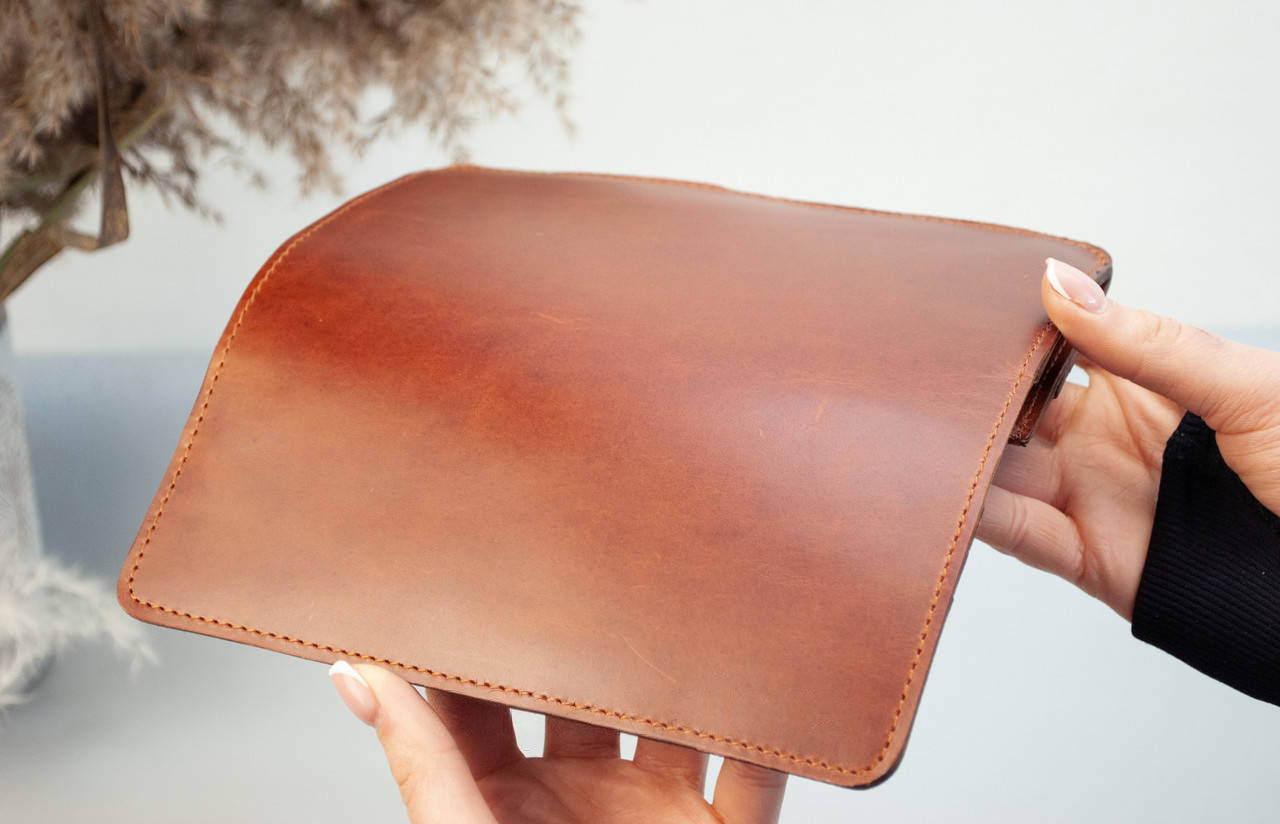 Light Brown Long Leather Wallet