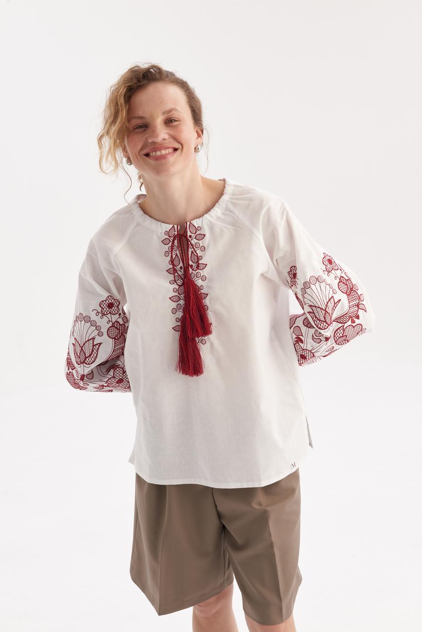 Women's Embroidered Blouse (Vyshyvanka) "Barva"